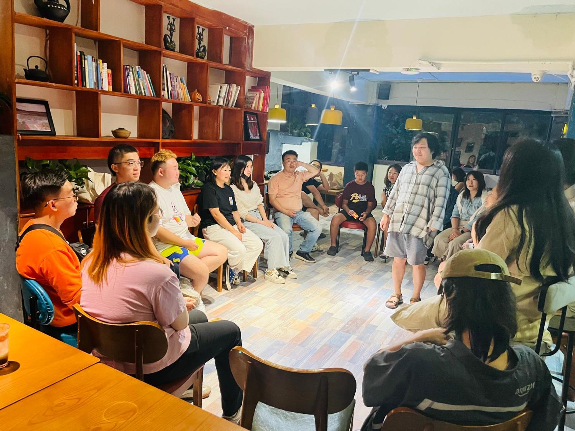 Kunming Upland International Youth Hostel Near The City Center ,2 Mins Walk To The Subway, 2 Mins Walk To The Green Lake, Close To Yuan Tong Temple, Old Street, Yunnan University, Convenient Payment And Visa Cards Are Accepted Exteriör bild